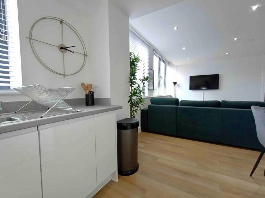 Luxury 2 Bed 2 Bath Flat Near Old Trafford Lejlighed Manchester Eksteriør billede