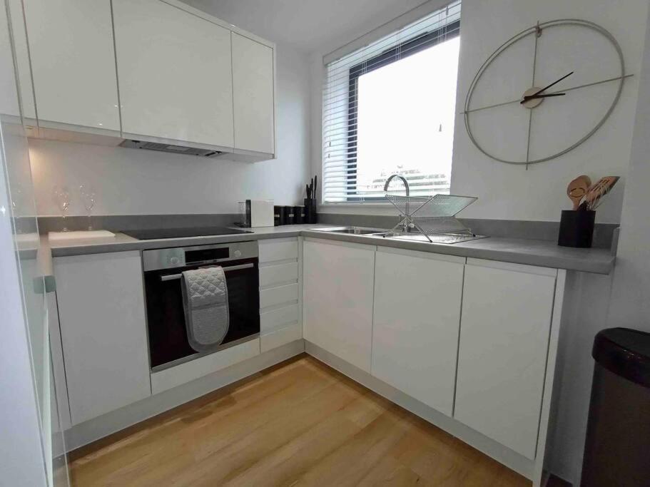 Luxury 2 Bed 2 Bath Flat Near Old Trafford Lejlighed Manchester Eksteriør billede